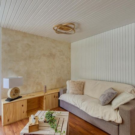 Le Petit Balcon Avec Vue Sur Le Mont-Blanc 2 Etoiles Apartment Шамони Екстериор снимка