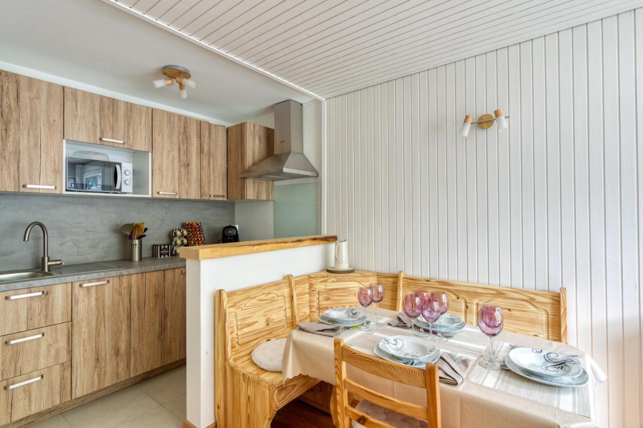 Le Petit Balcon Avec Vue Sur Le Mont-Blanc 2 Etoiles Apartment Шамони Екстериор снимка